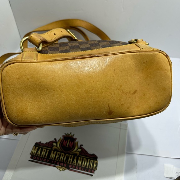 Louis Vuitton Backpack in Damier Ebene, preloved with dust bag. - Picture 14 of 16